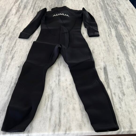Aunua Youth Unisex 12 Black Full Wetsuit New With Tags - Picture 1 of 10